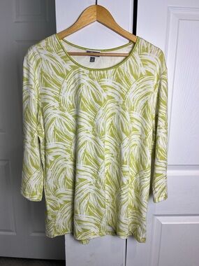JM Collection T Shirt Top Womens Plus Size 2X. Stretch Flowy Comfy Green White